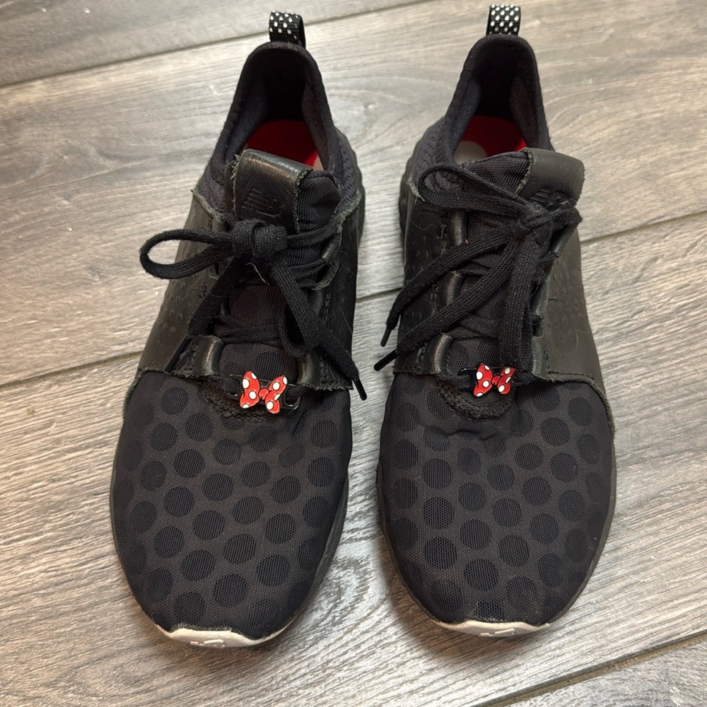 New Balance Disney Minnie Mouse shoes